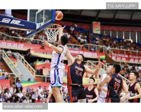 广厦与山东华数的激烈对决揭示了篮球战术与团队协作的完美结合 广厦与山东华数的激烈对决揭示了篮球战术与团队协作的完美结合